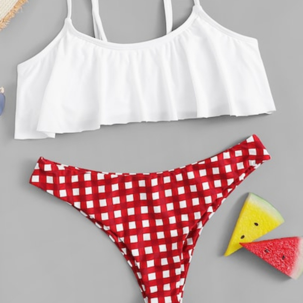 Gingham red bikinis